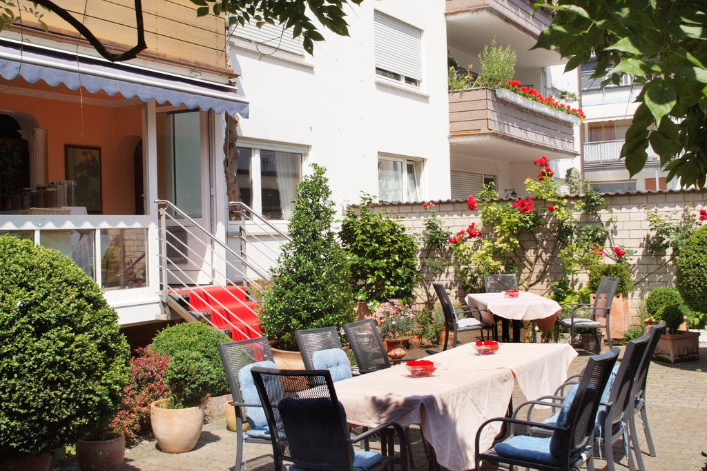 Hotel Irmchen Maintal Exterior photo
